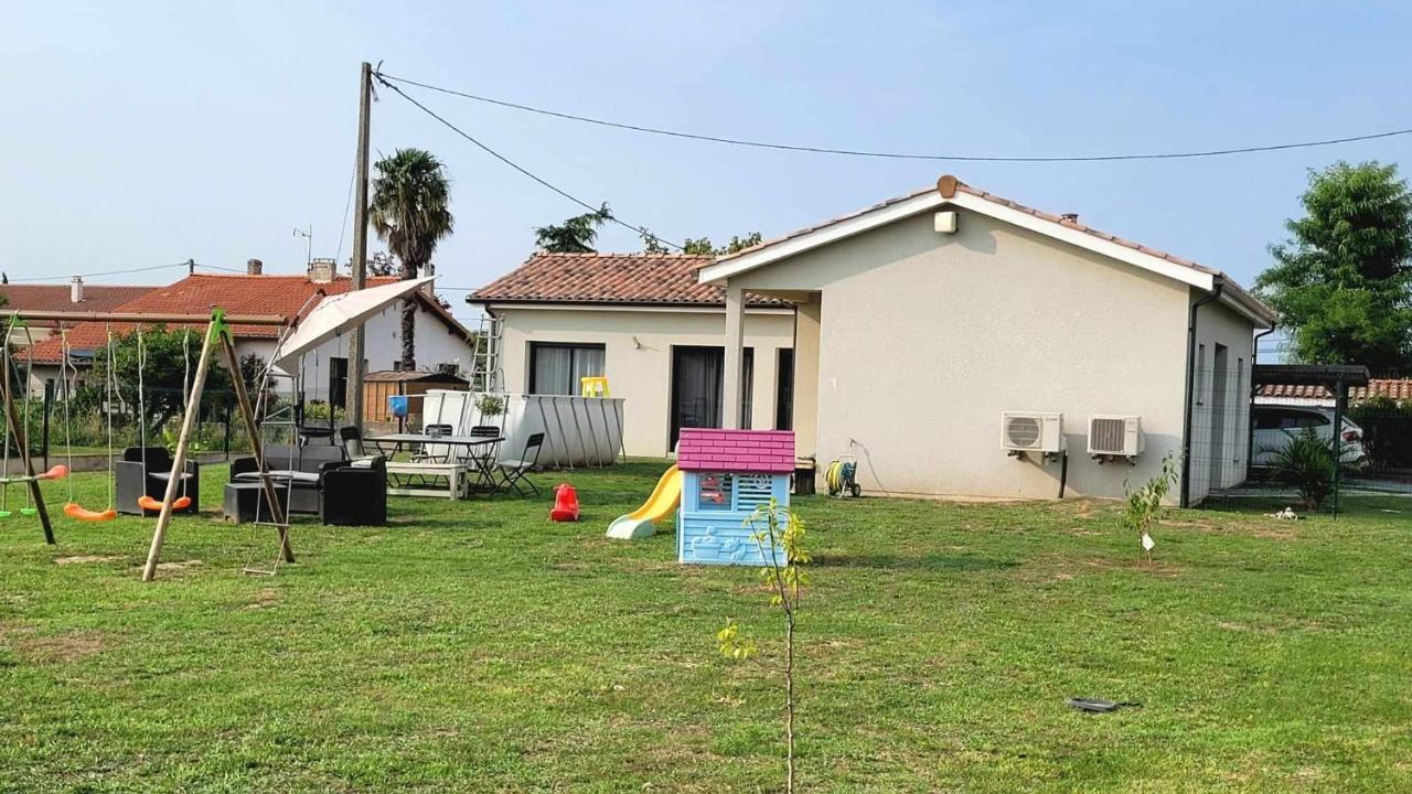 Vila Maison Individuelle Cloturee Coutras Exteriér fotografie